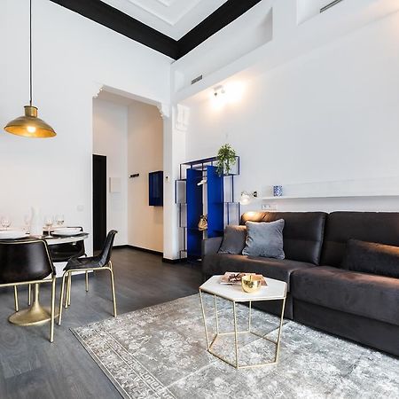 El Consell By The Streets Apartment Barcelona Luaran gambar