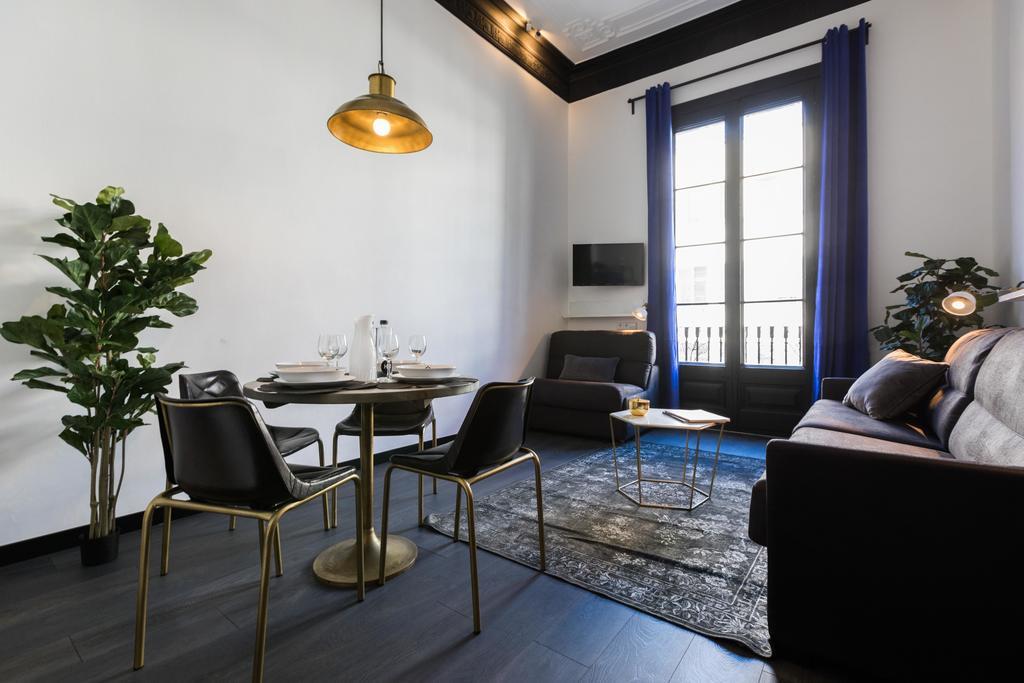 El Consell By The Streets Apartment Barcelona Luaran gambar