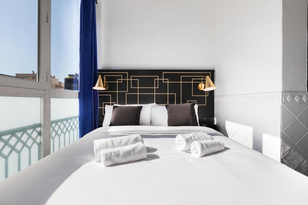El Consell By The Streets Apartment Barcelona Luaran gambar