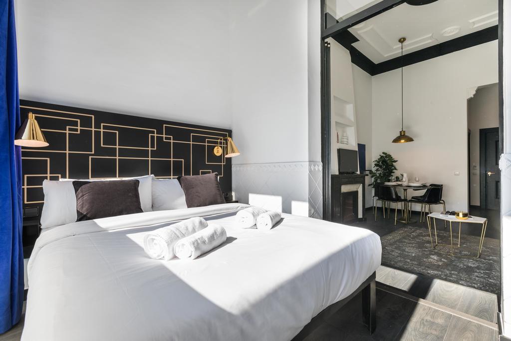 El Consell By The Streets Apartment Barcelona Luaran gambar