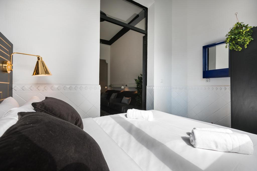 El Consell By The Streets Apartment Barcelona Luaran gambar