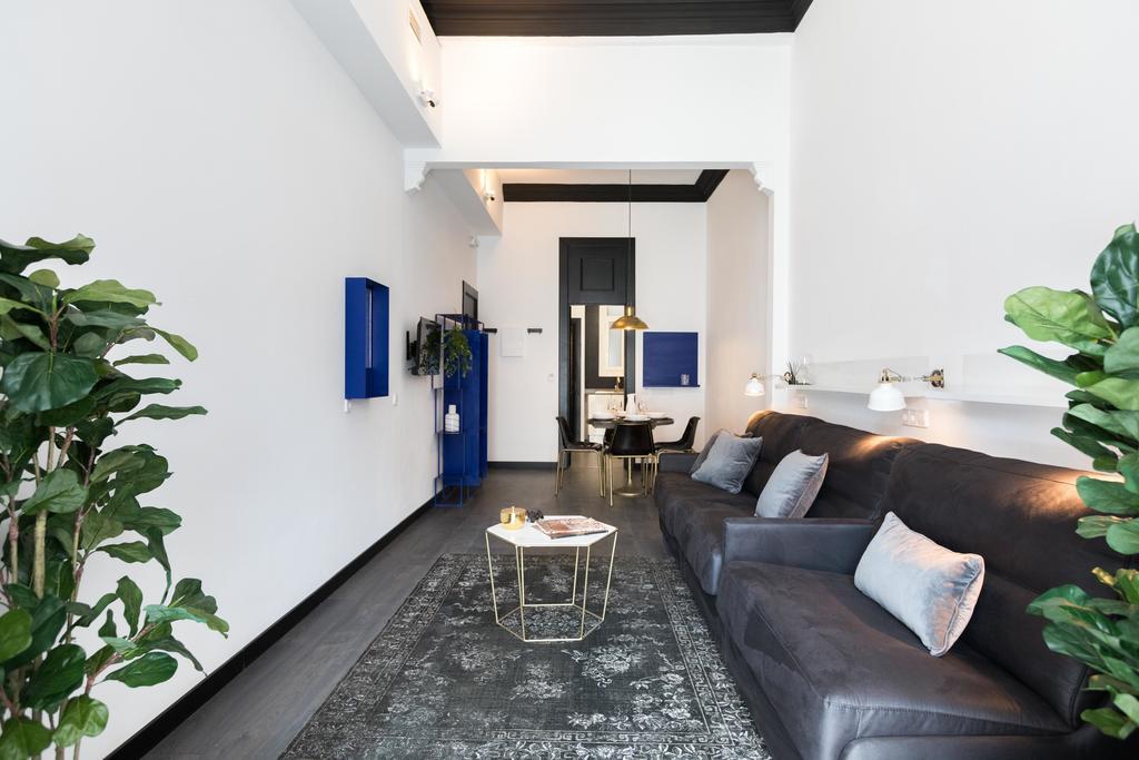 El Consell By The Streets Apartment Barcelona Luaran gambar