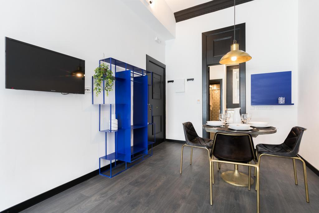 El Consell By The Streets Apartment Barcelona Luaran gambar